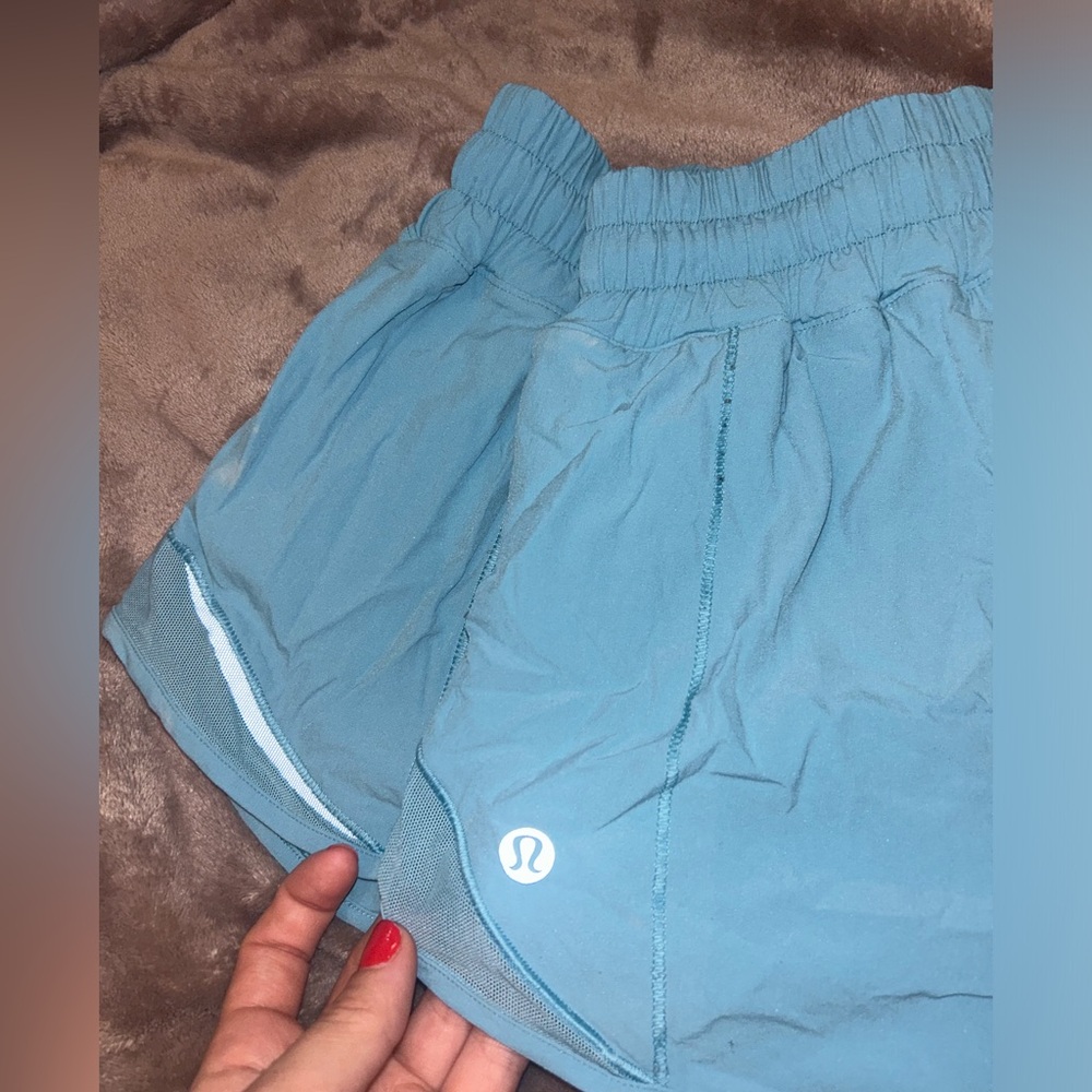 Lululemon Hotty hot shorts